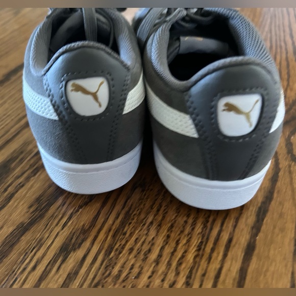 PUMA Lace Up swede Streetwear Contemporary Sporty Athleisure Trendy Dorm Ready - Picture 2 of 5